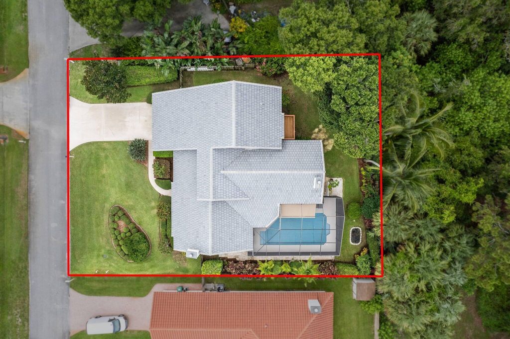 Photo of 902 Elyse Circle, Port Saint Lucie, FL 34952 (MLS # R11004057)