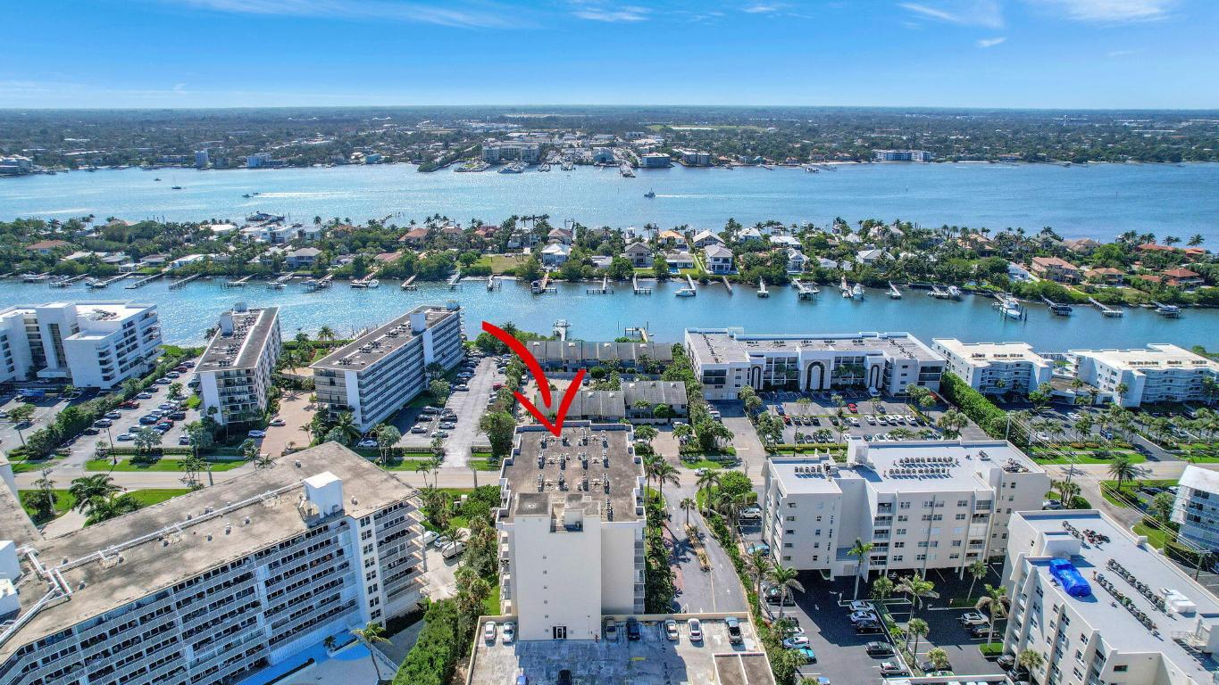 LE CHATEAU ROYAL CONDO - Residential