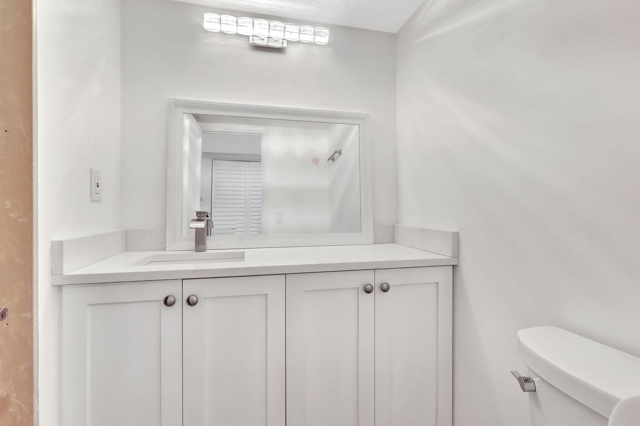 LE CHATEAU ROYAL CONDO - Residential
