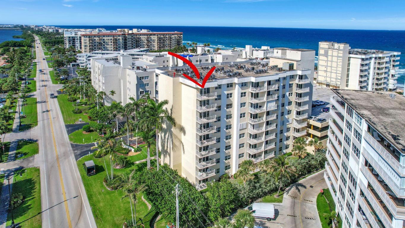 LE CHATEAU ROYAL CONDO - Residential