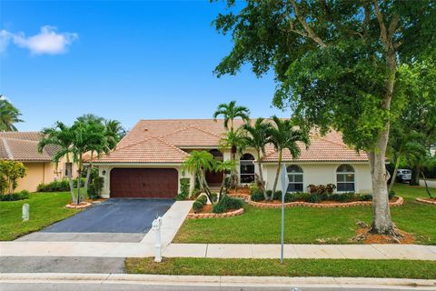 4711 NW 96th Dr Coral Springs FL 33076