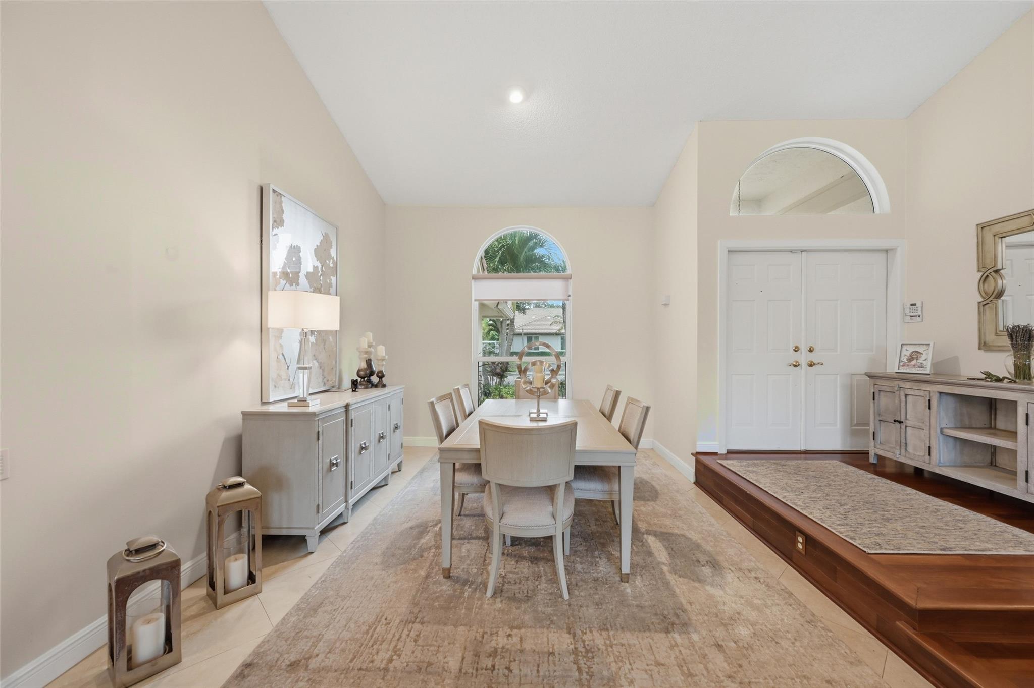 NORTH SPRINGS - Residential