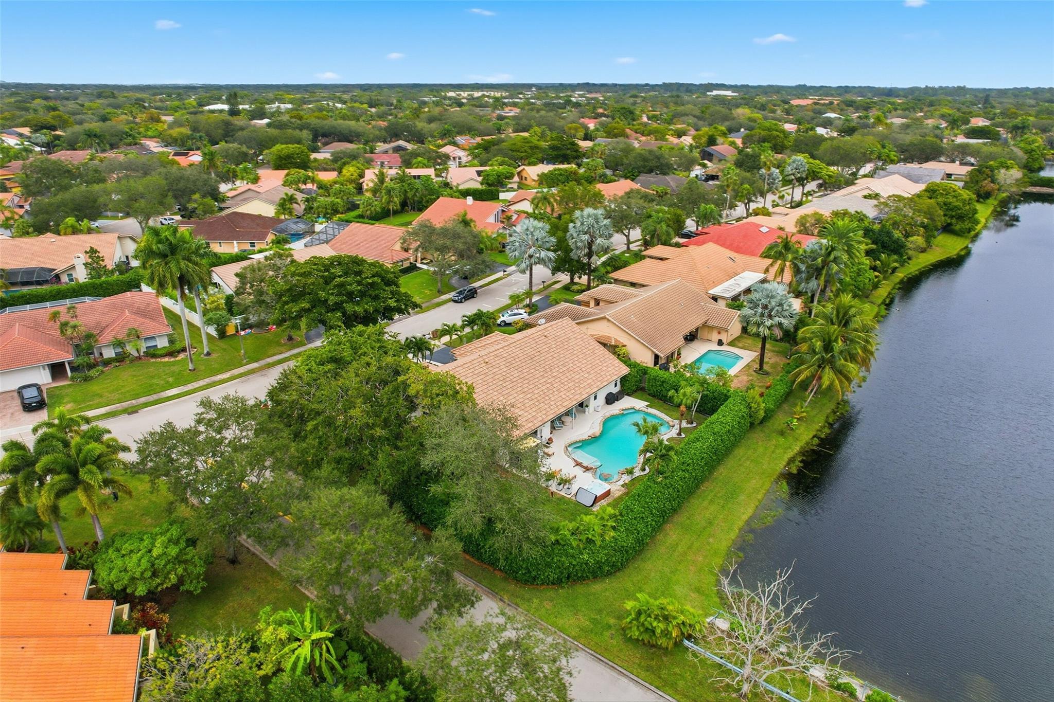 NORTH SPRINGS - Residential