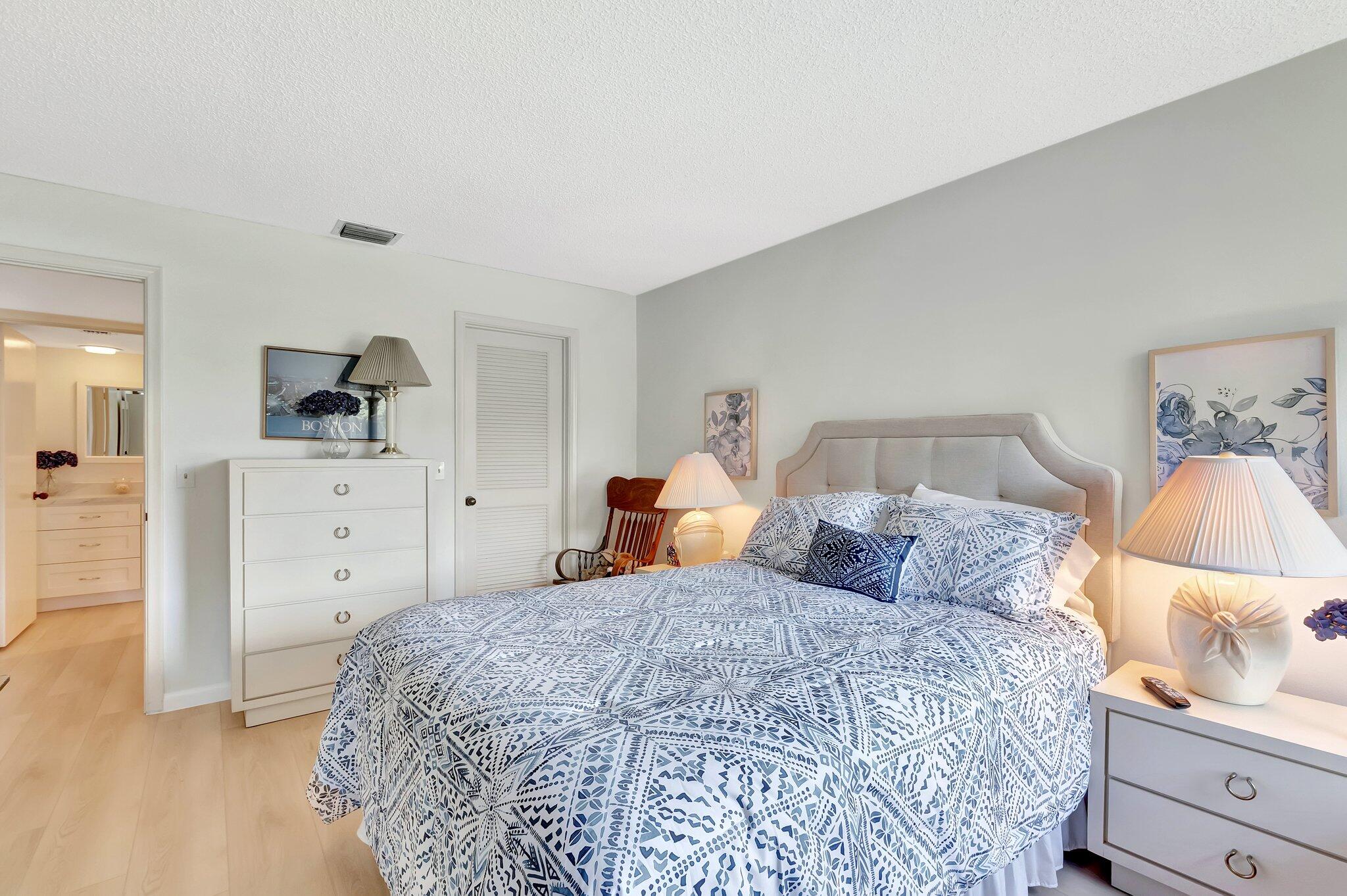 Quail Hollow - Residential