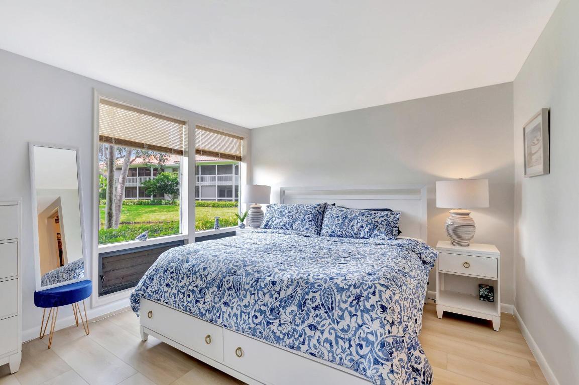 19819 Boca West Drive 4033