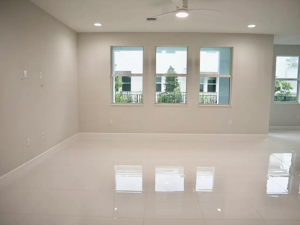 CROSSINGS OF WESTLAKE - Residential