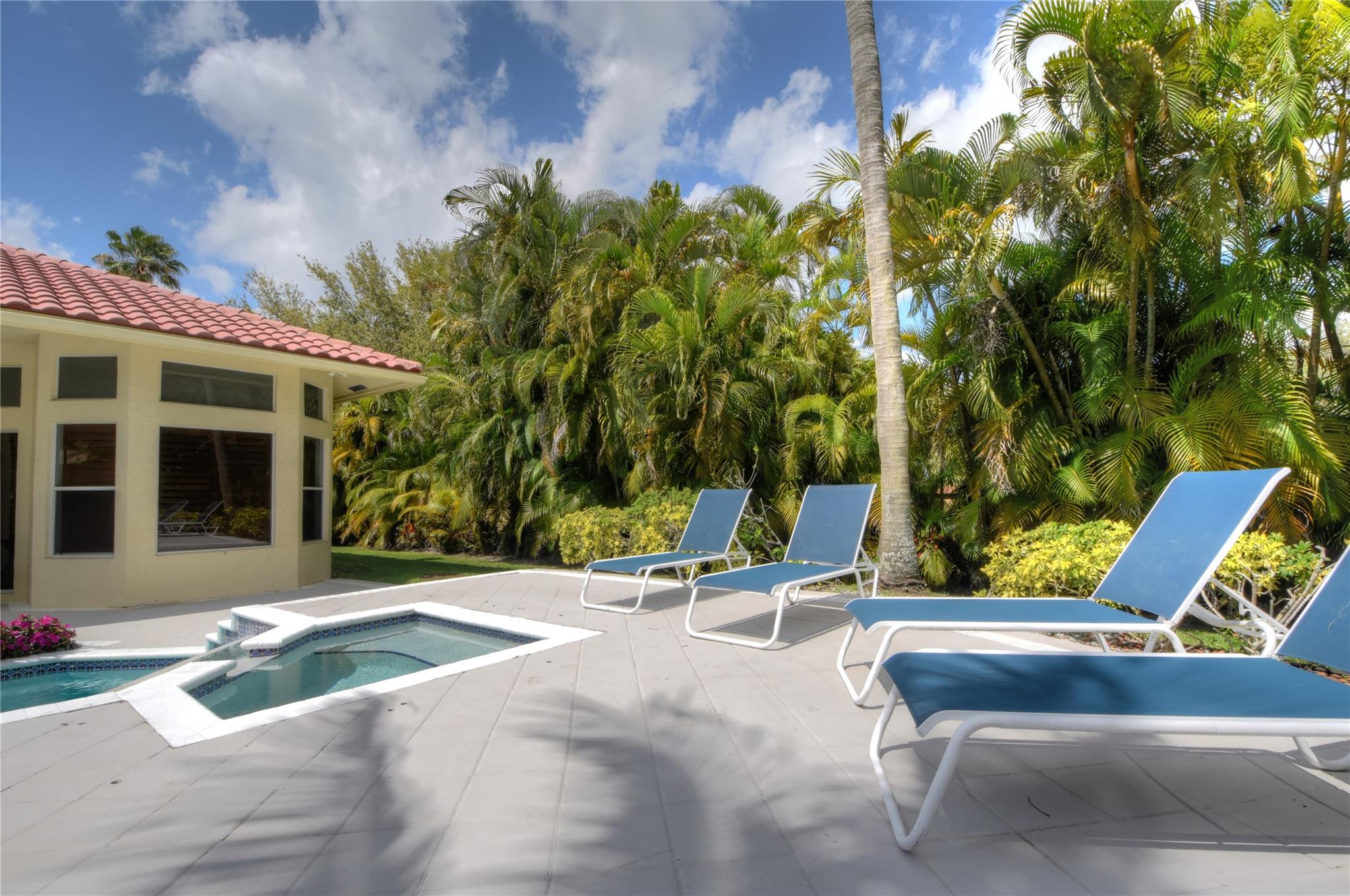 The Isles 145-36 B - Residential