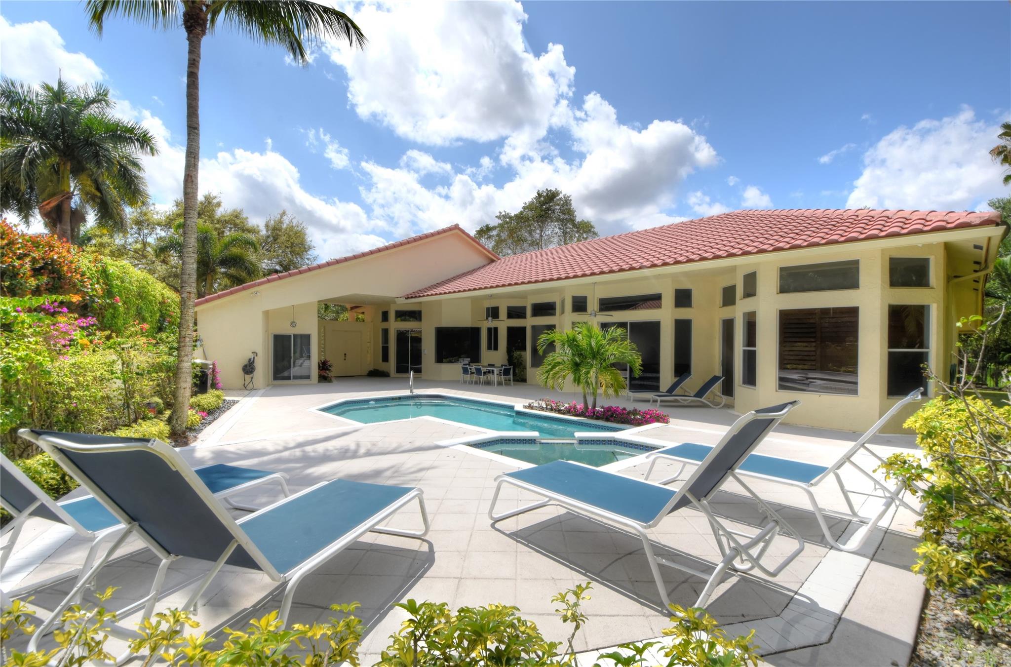 The Isles 145-36 B - Residential