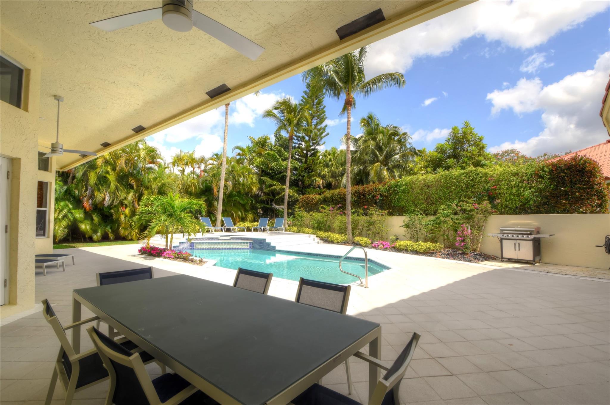 The Isles 145-36 B - Residential