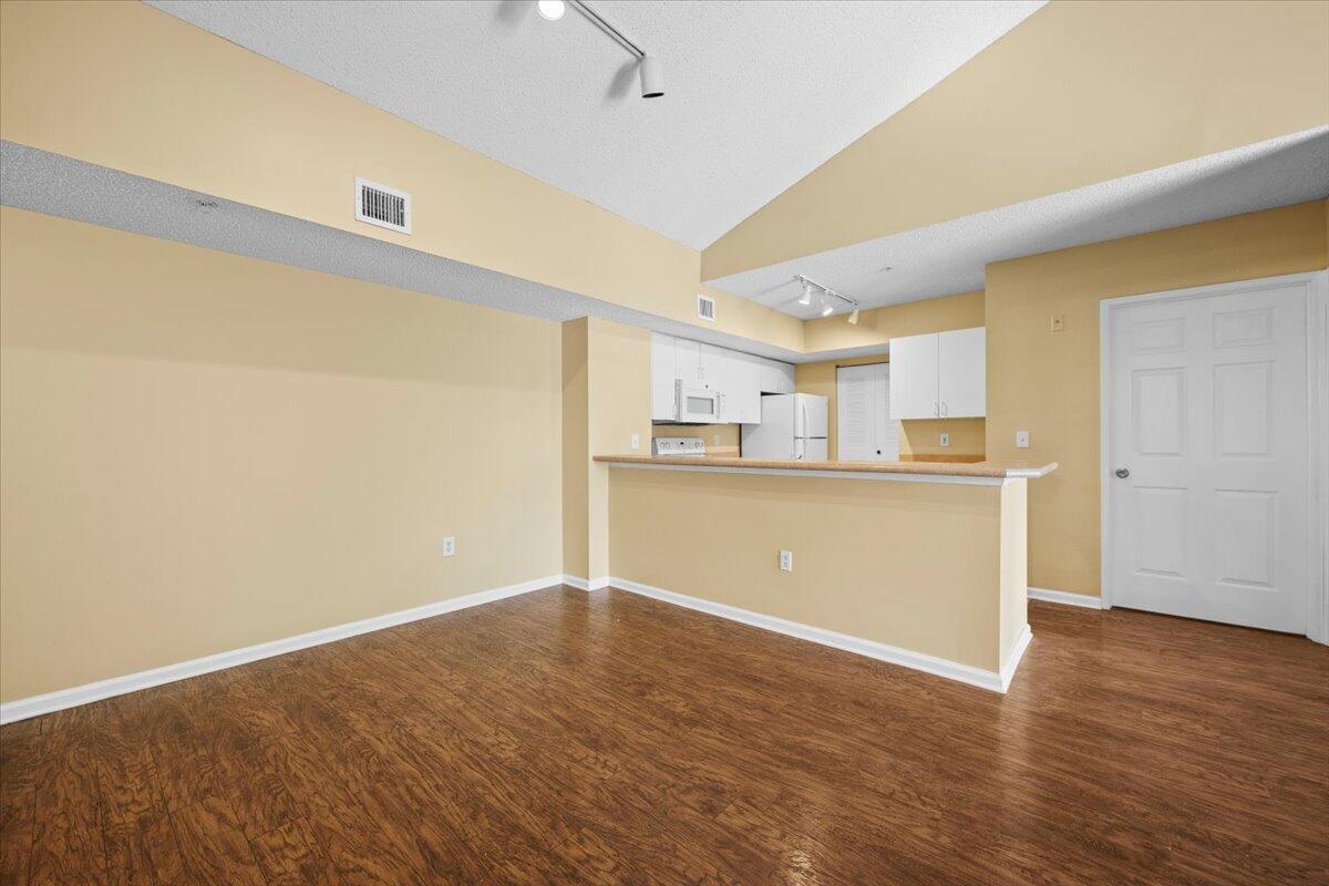LIGHTHOUSE COVE AT TEQUES - Residential Lease