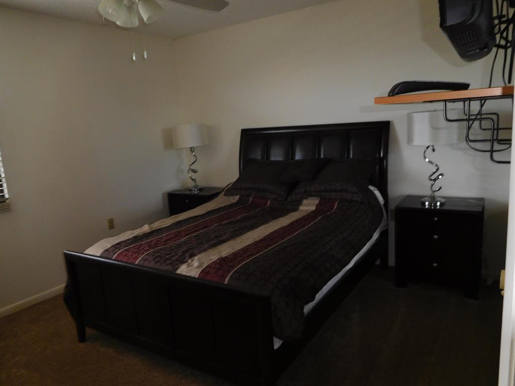 WHITEHALL - Residential