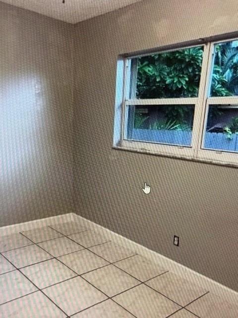 Nordine Heights 29-43 B - Residential Lease