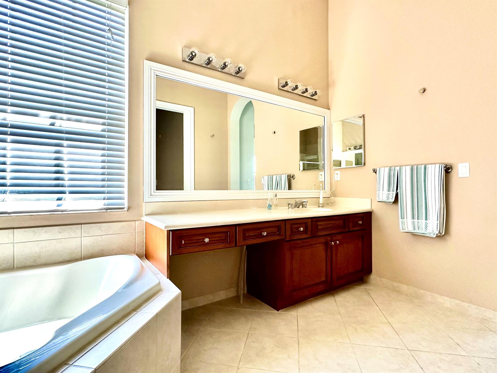HERON BAY NORTHEAST - Residential Lease