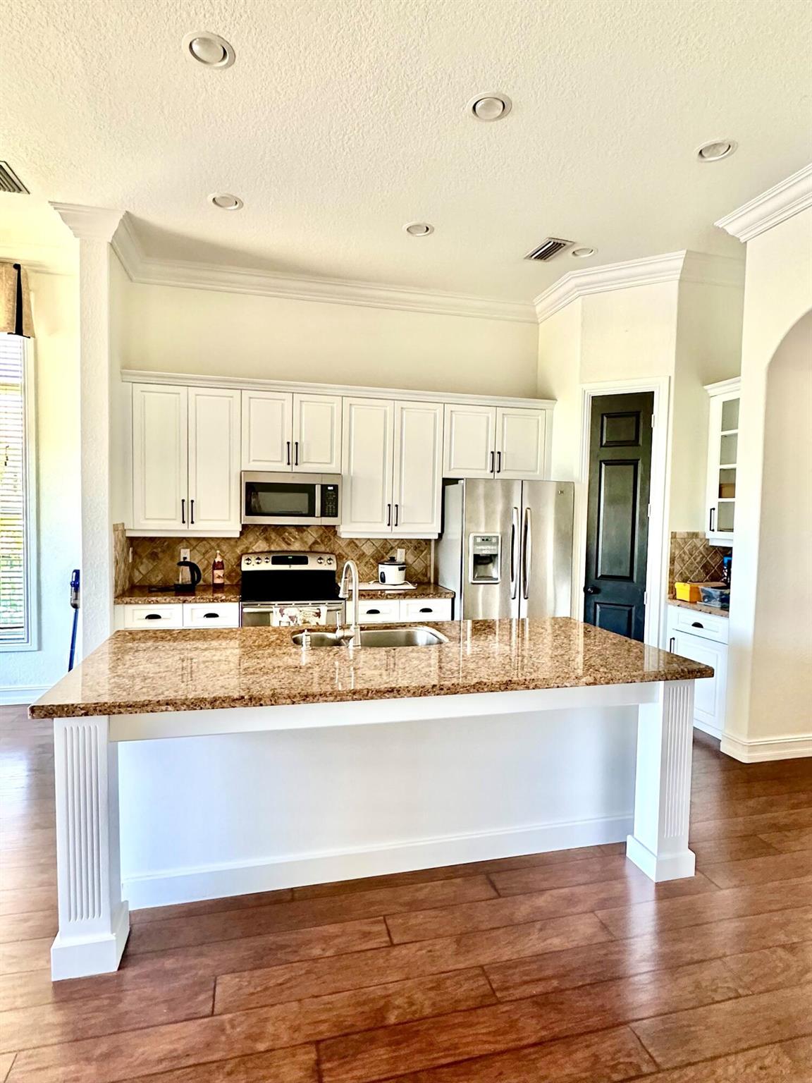 HERON BAY NORTHEAST - Residential Lease