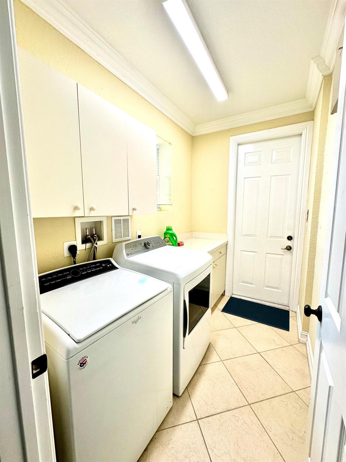 HERON BAY NORTHEAST - Residential Lease