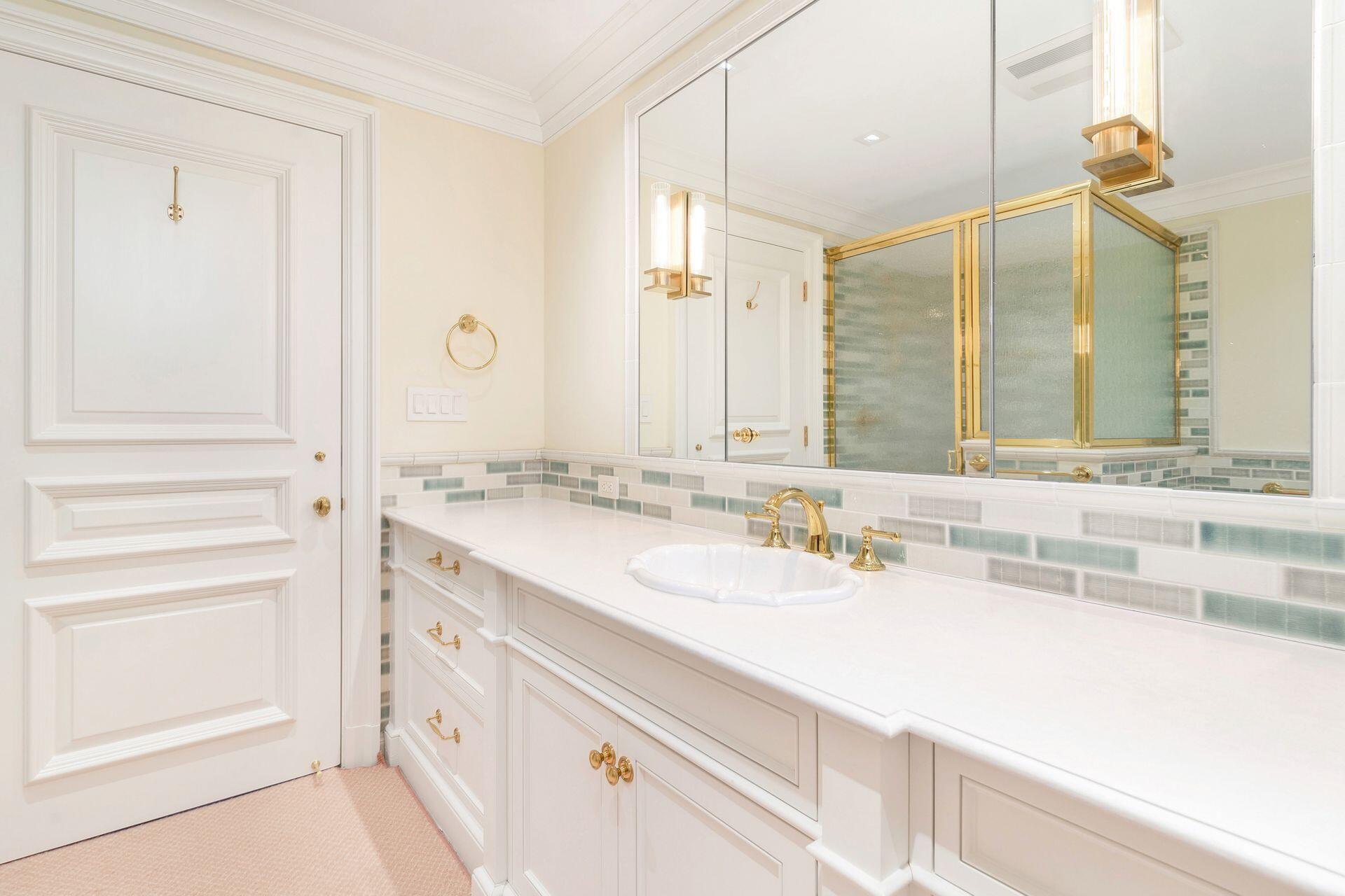 VILLAS INC - Residential