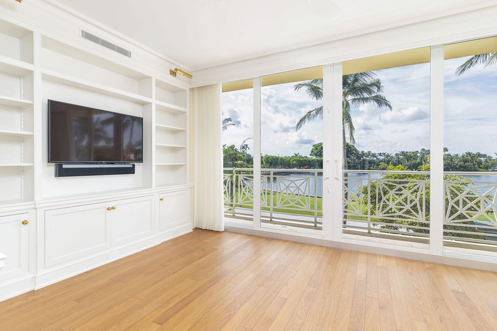 VILLAS INC - Residential