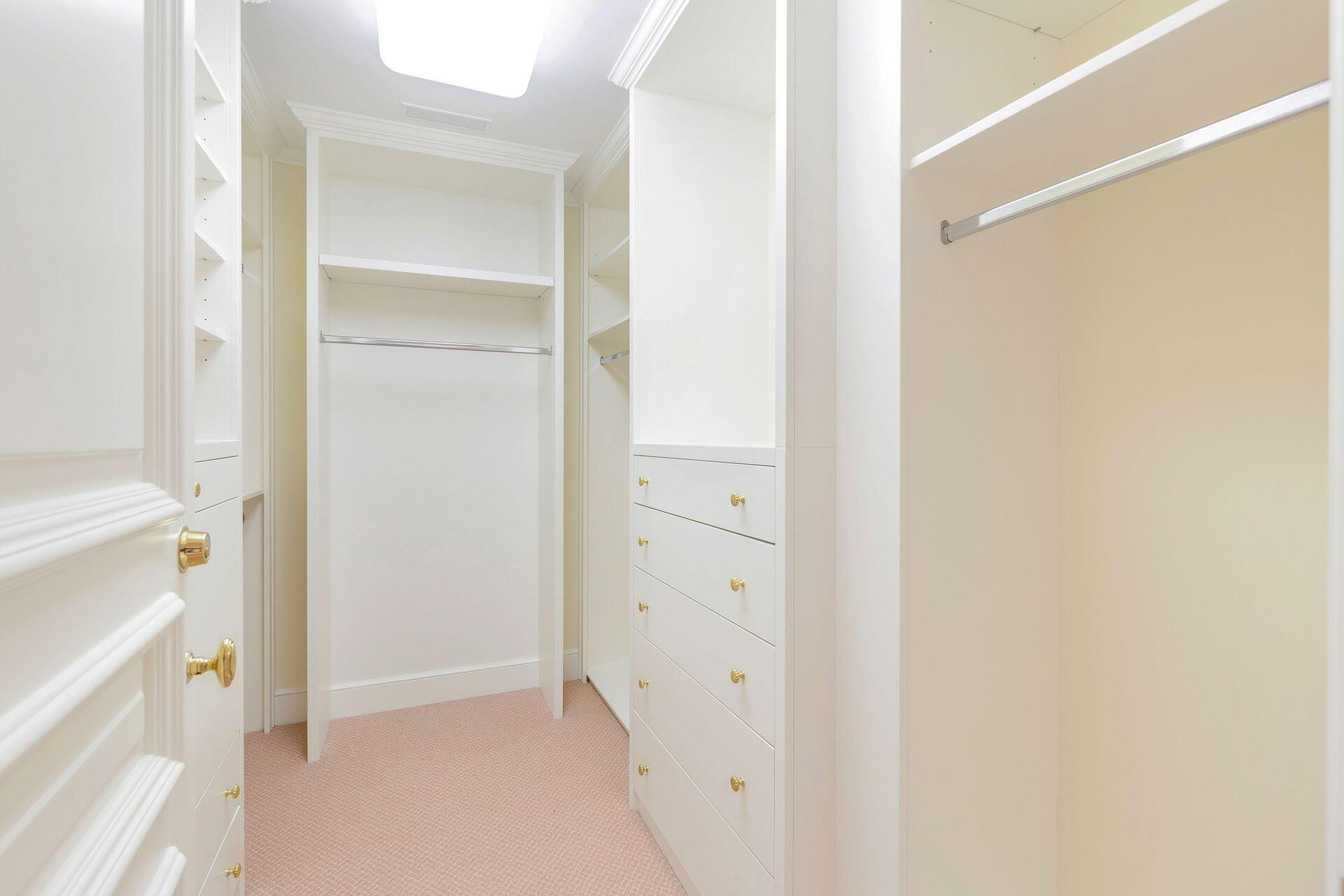 VILLAS INC - Residential