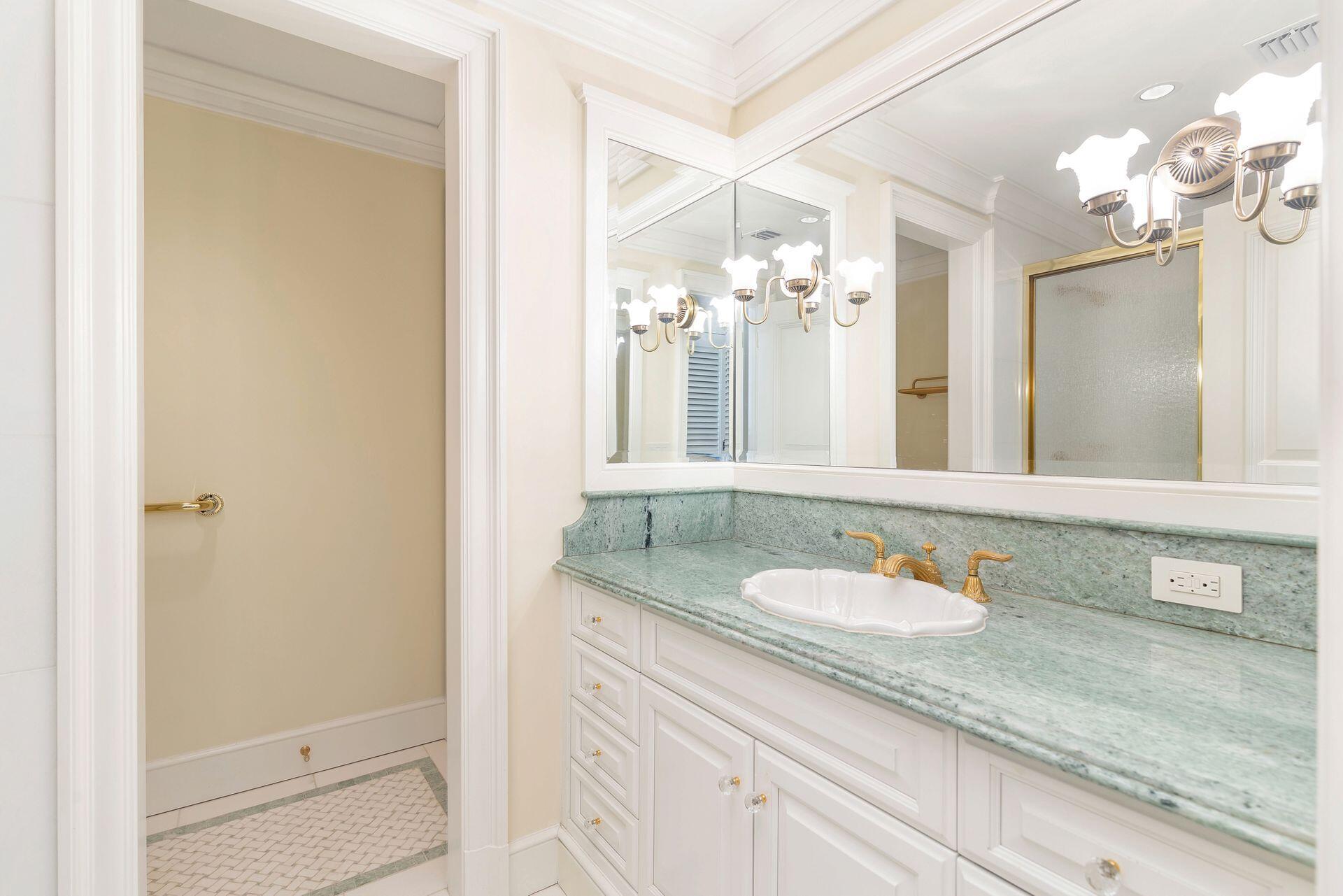 VILLAS INC - Residential