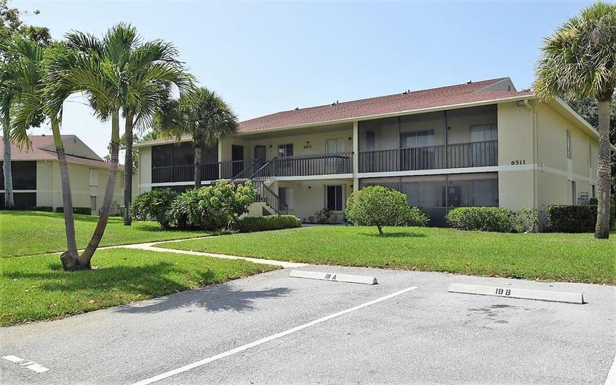 GREAT OPPORTUNITY to own this 2 bedroom, 2 bath partial updated, PRICED TO SELL condo in Chasewood! Vaulted ceilings, full size washer & dryer, screen porch with extra storage. Great location, close to shopping, medical facilities, restaurants + easy access to I-95, Florida Turnpike, US1 & the beaches.
