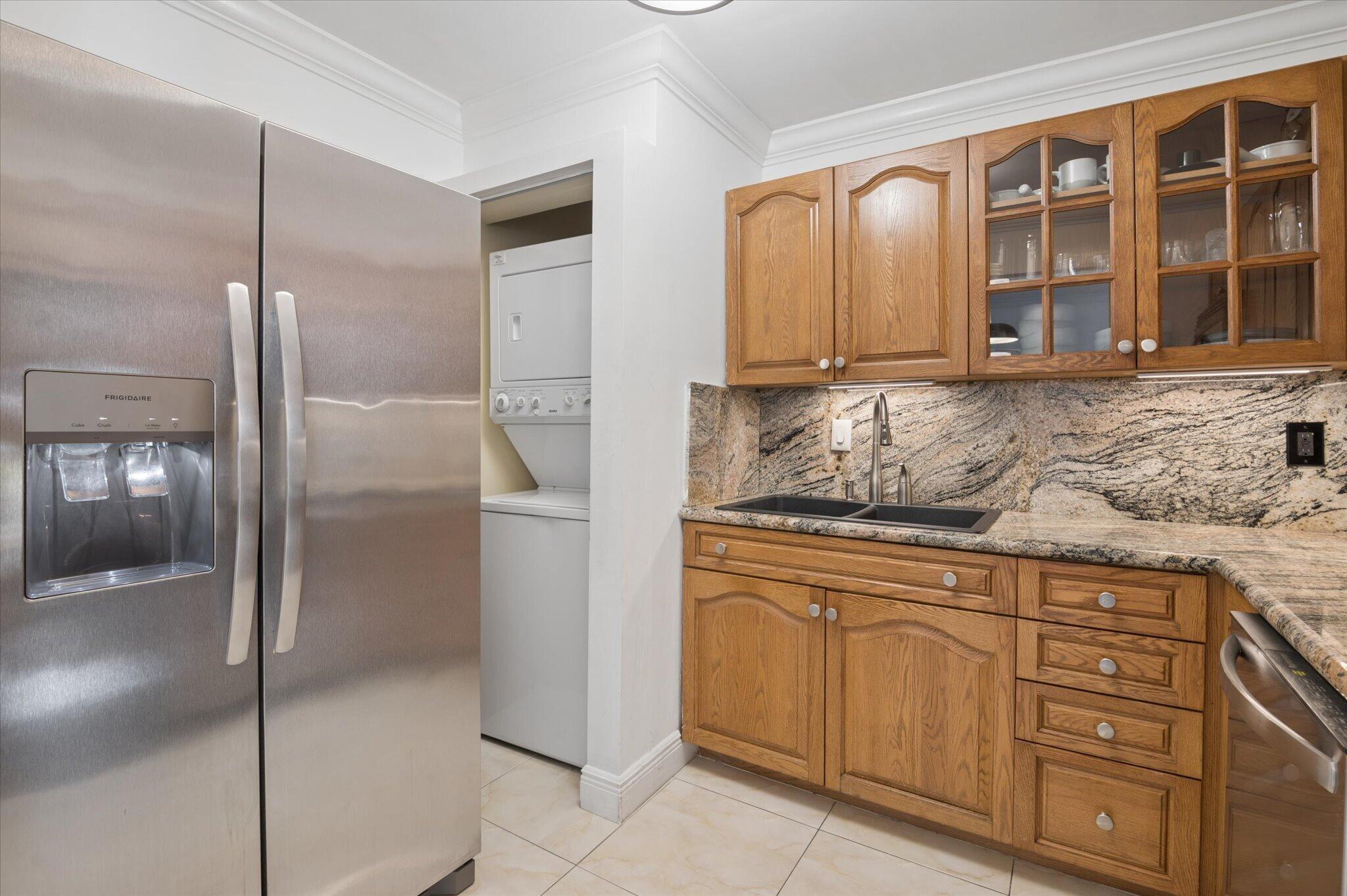 6287 BAY CLUB Drive 2