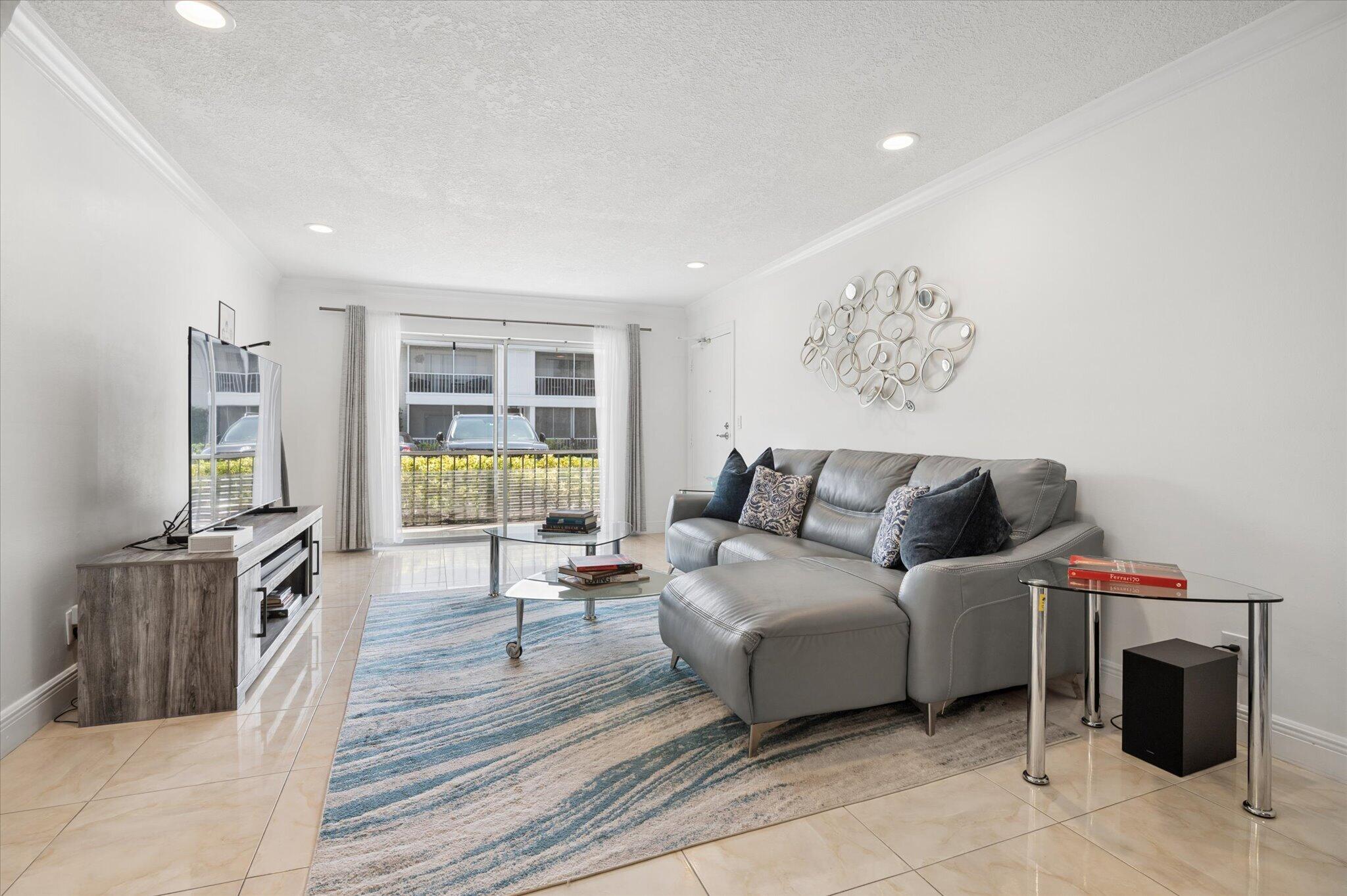 6287 BAY CLUB Drive 2