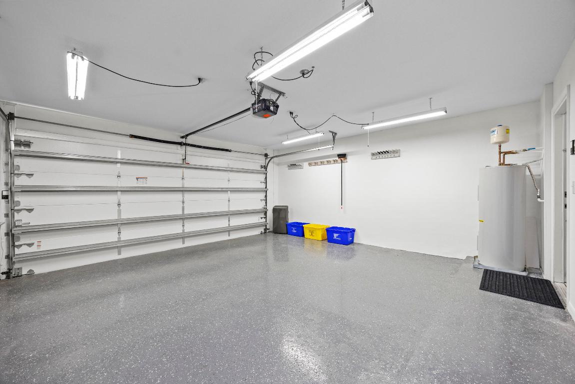 HARBOUR SPRINGS AT MISSION BAY - Residential