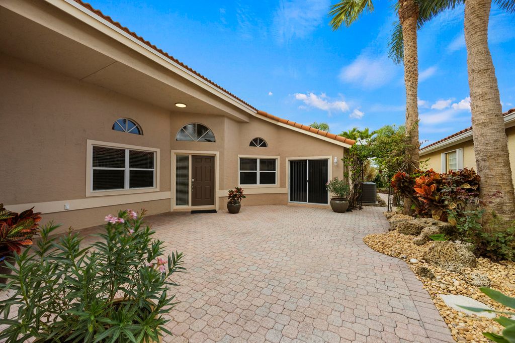 Photo of 11035 Baybreeze Way, Boca Raton, FL 33428 (MLS # R11156538)