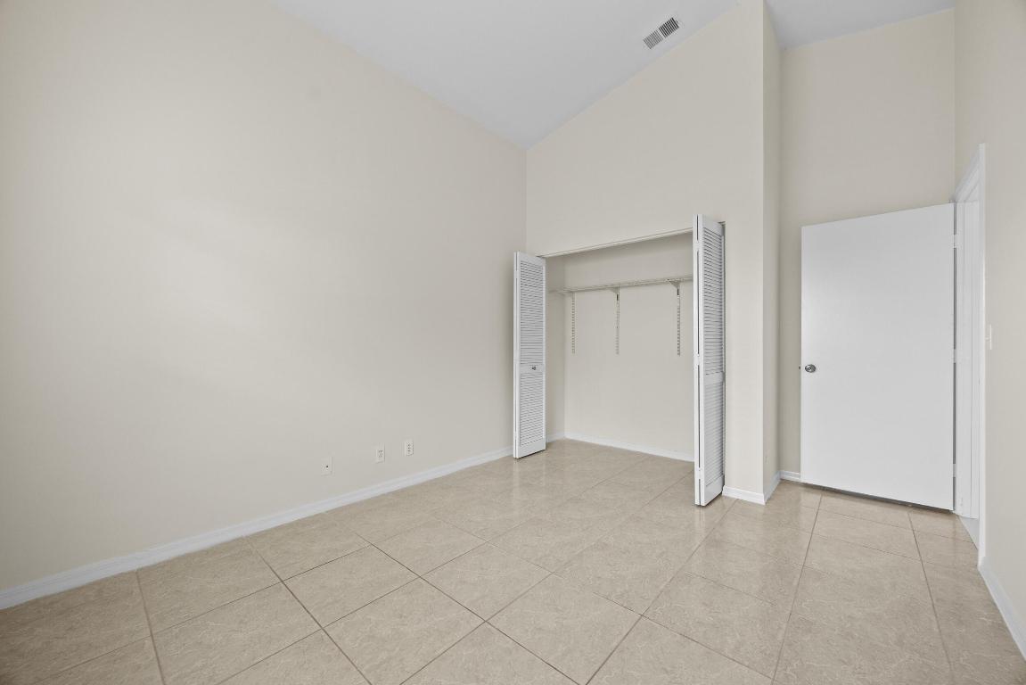 HARBOUR SPRINGS AT MISSION BAY - Residential