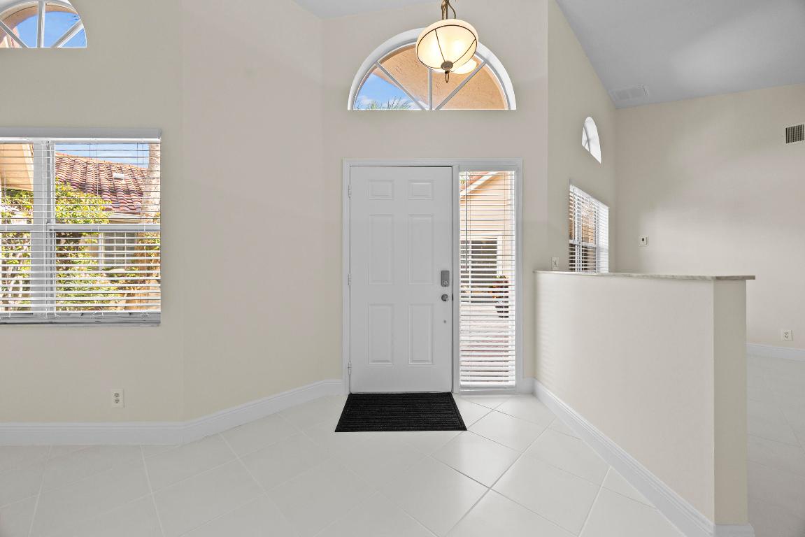 HARBOUR SPRINGS AT MISSION BAY - Residential