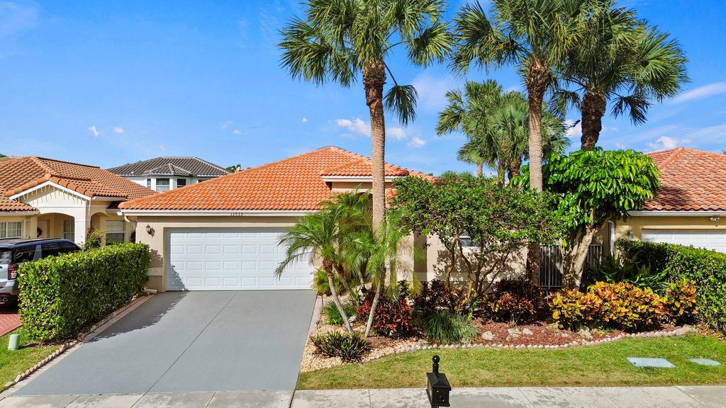 Photo of 11035 Baybreeze Way, Boca Raton, FL 33428 (MLS # R11156538)