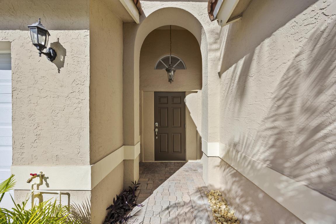 HARBOUR SPRINGS AT MISSION BAY - Residential