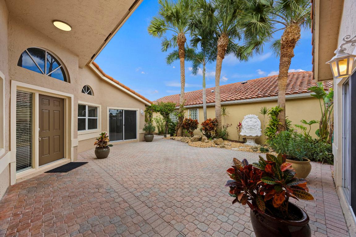 HARBOUR SPRINGS AT MISSION BAY - Residential