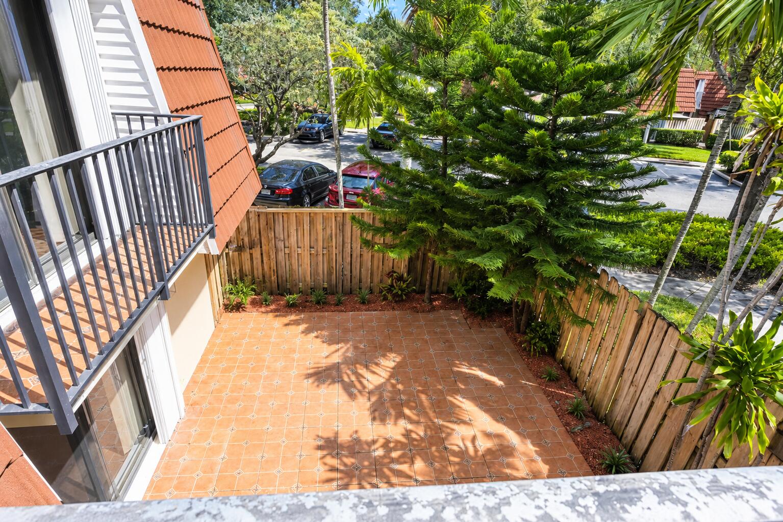 9851 NW 6th Place