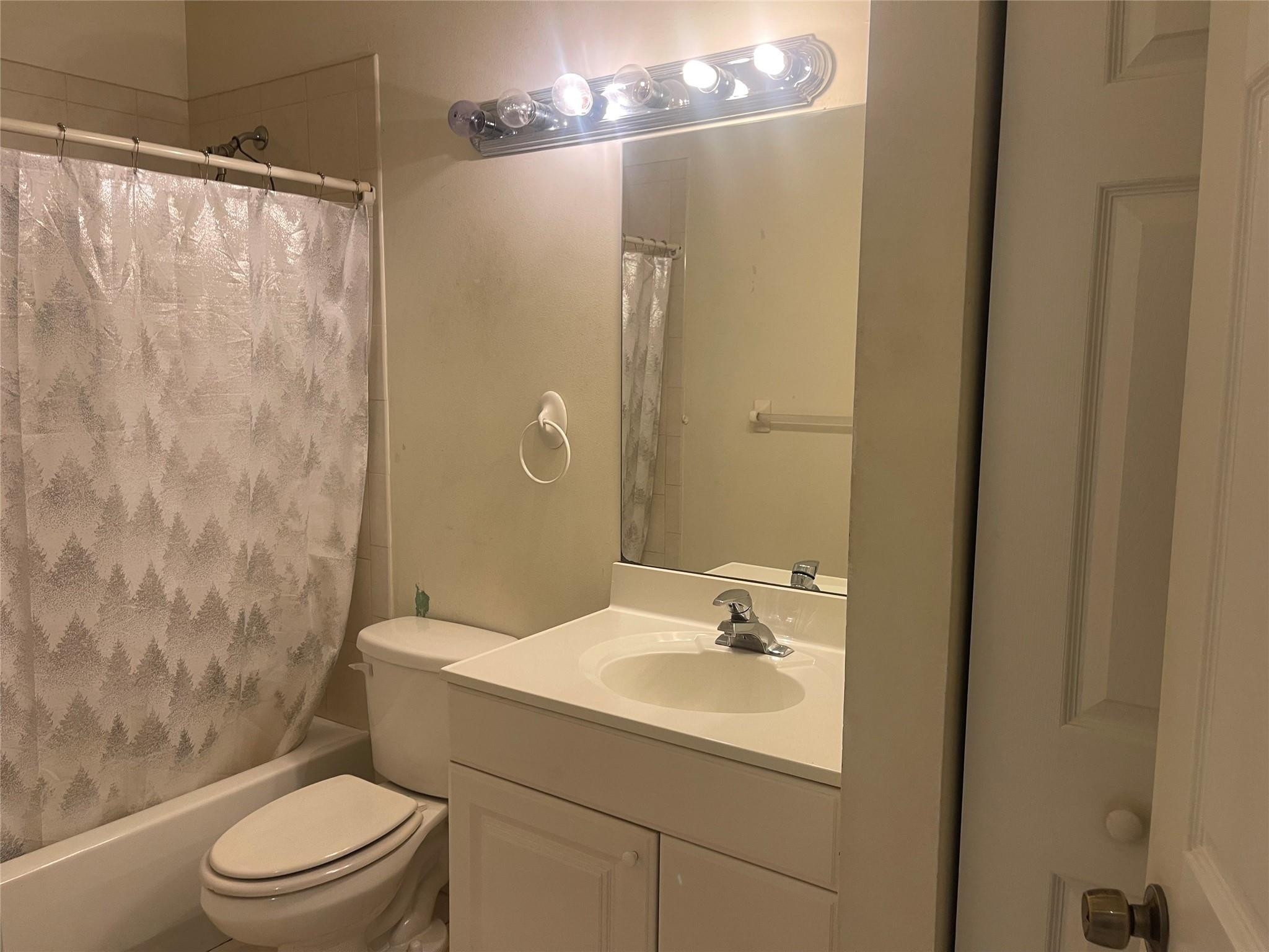 Atlantic Shores Dixie Hwy - Residential Lease