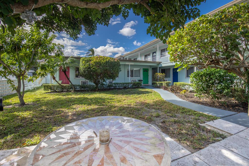 LOCATION, LOCATION, LOCATION. STEPS FROM BRYANT PARK AND THE INTRACOASTAL. BIG CORNER UNIT WITH ALL HURRICANE IMPACT WINDOWS, KITCHEN WITH FULL SIZE APPLIANCES, NEW OVERHEAD MICROWAVE, NEW FULL SIZE RANGE, POLISHED TERRAZZO FLOORING, TON OF CLOSET SPACE, 2 ENTRANCES FOR PRIVACY. NICE OUTSIDE CORNER, CODED LAUNDRY ON PREMISES, UNIT JUST PAINTED. WALK TO RESTAURANTS, ART GALLERIES. 7 BLOCKS FROM LAKE WORTH BEACH GOLF COURSE AND SHORT WALK TO THE BEACH. COME MAKE THIS YOUR HOME!
