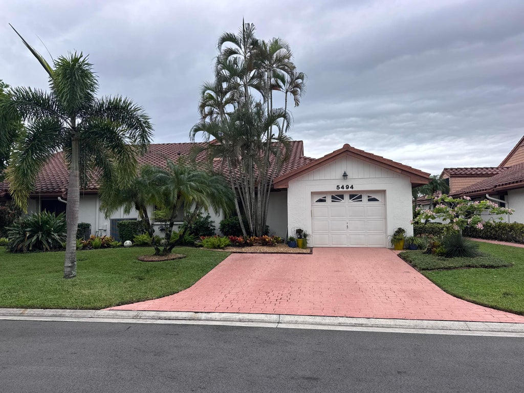 Photo of 5494 SAN MARINO Way, Lake Worth, FL 33467 (MLS # B26091949)