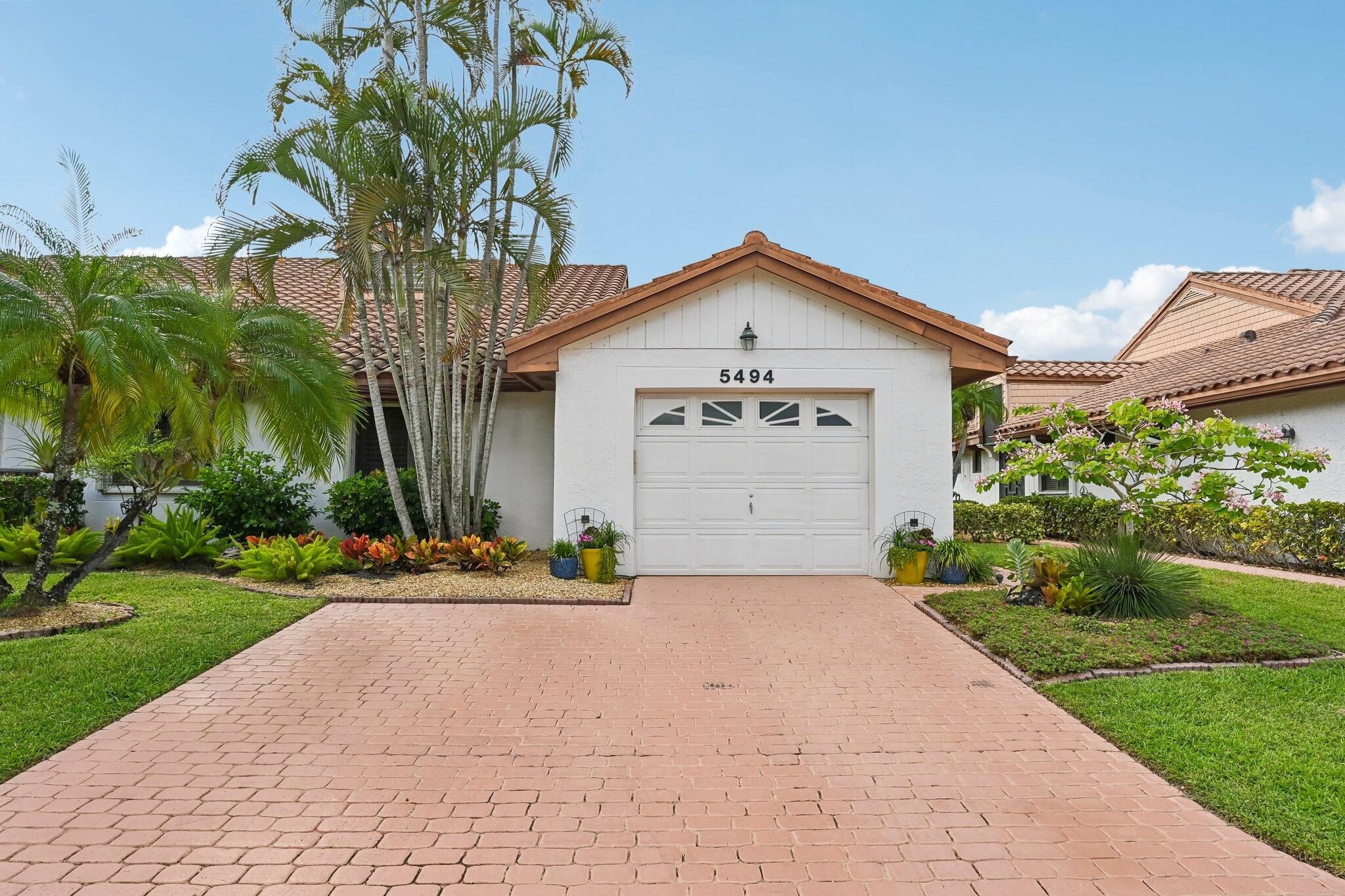 5494 SAN MARINO Way