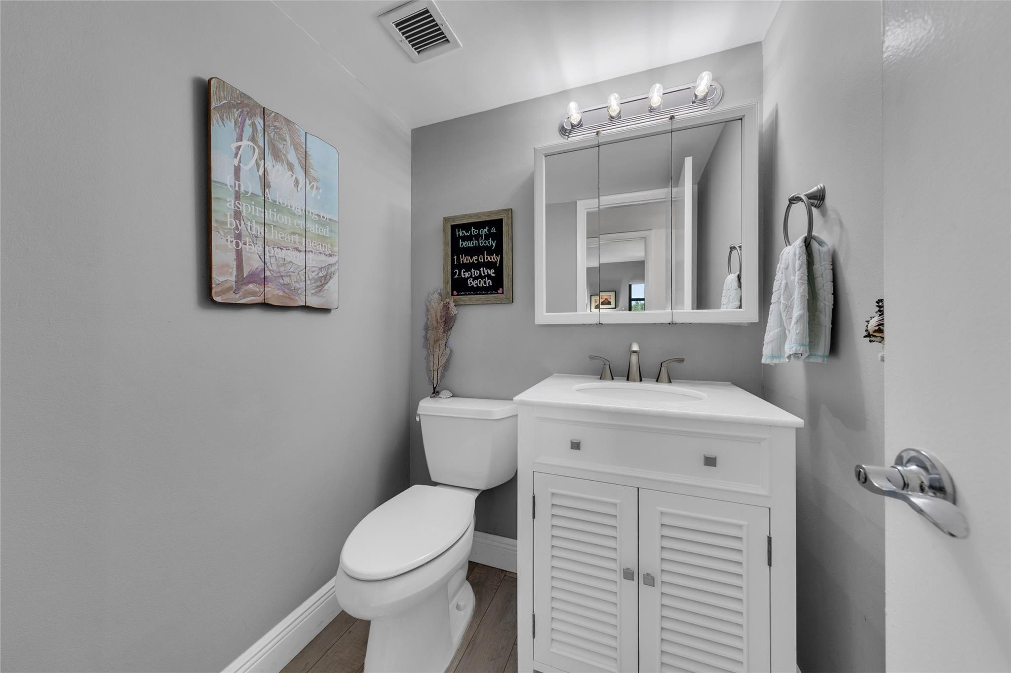 RIVER REACH CONDOMINIUM I - Residential