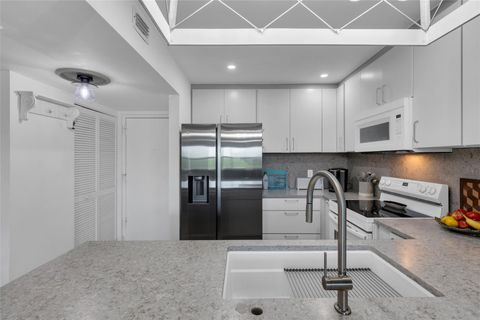 Tiny photo for 900 River Reach Drive #518, Fort Lauderdale, FL 33315 (MLS # B26014319)