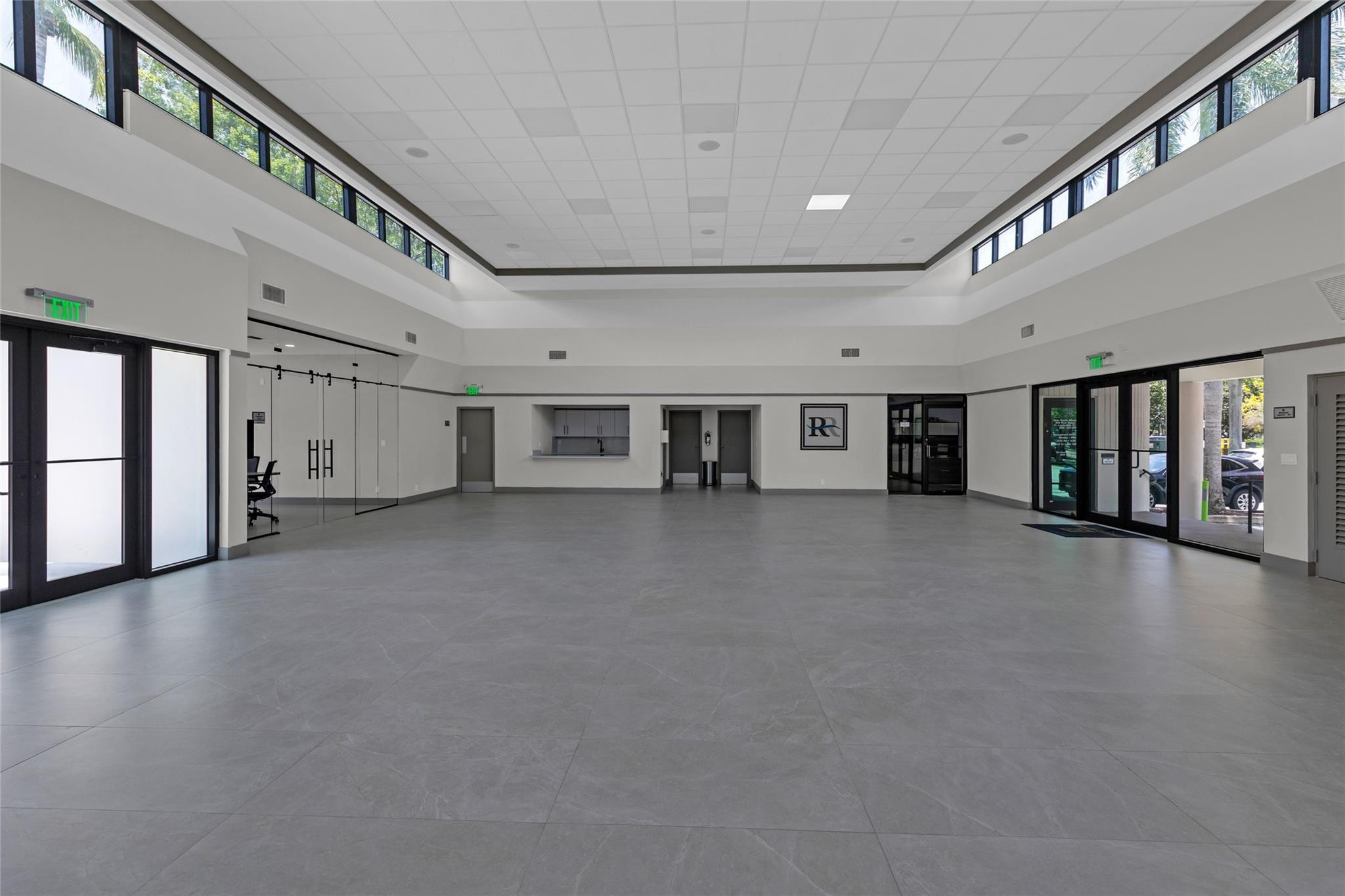 RIVER REACH CONDOMINIUM I - Residential