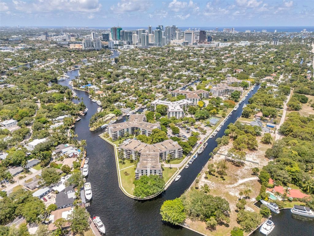 Photo of 900 River Reach Drive #518, Fort Lauderdale, FL 33315 (MLS # B26014319)