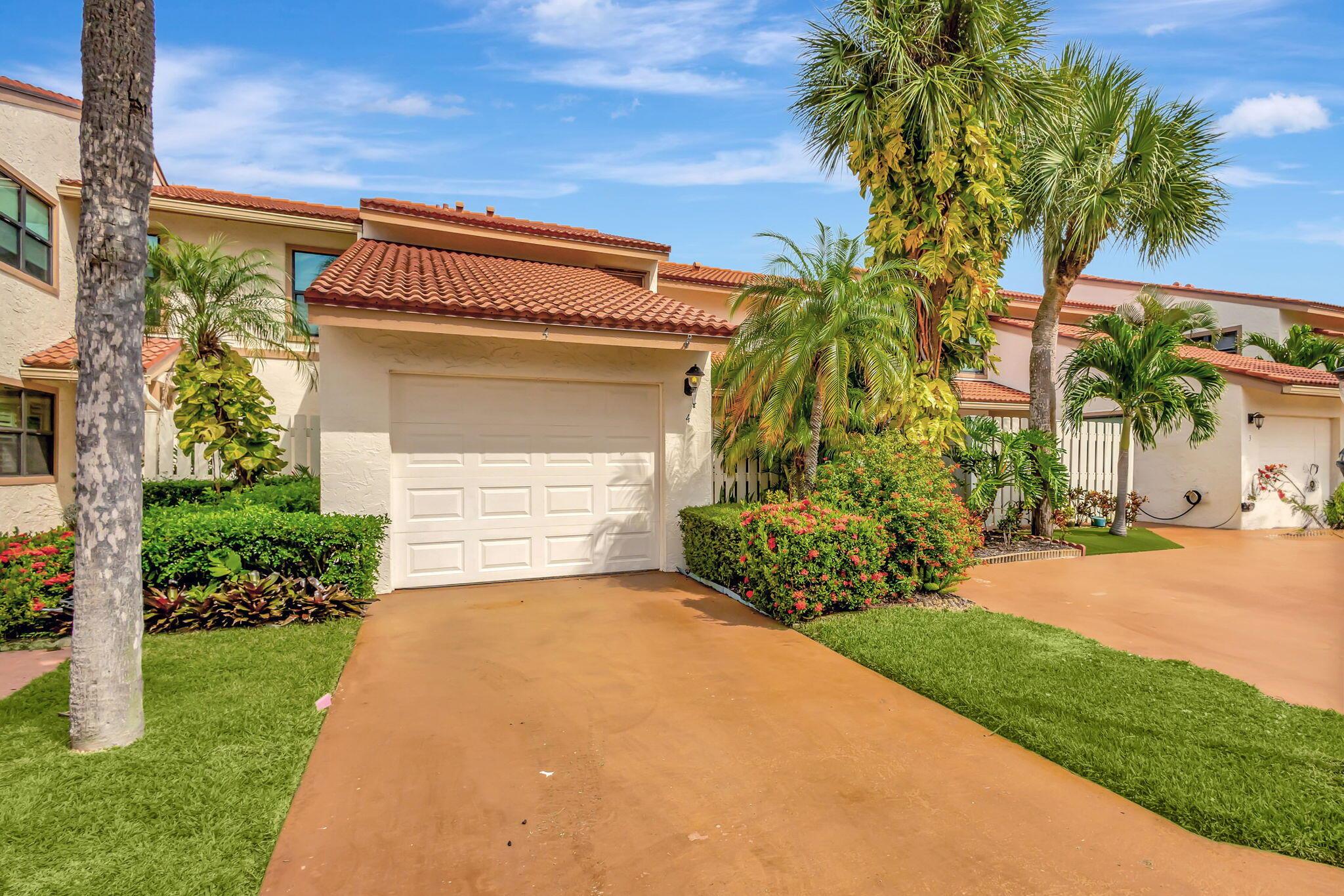 130 Palm Avenue 4