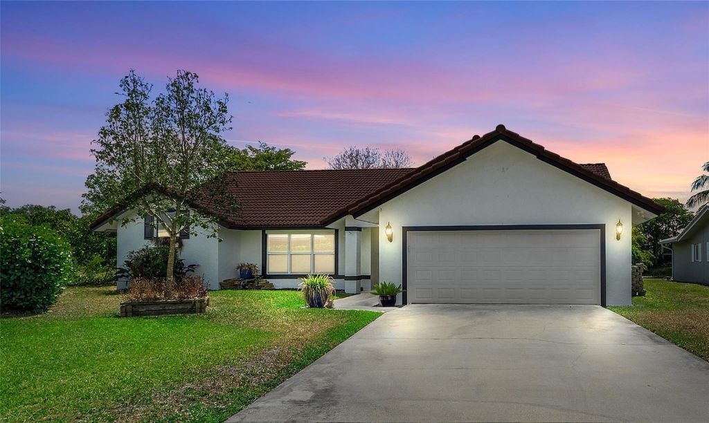 Photo of 3700 NW 104th Avenue, Coral Springs, FL 33065 (MLS # F10548688)