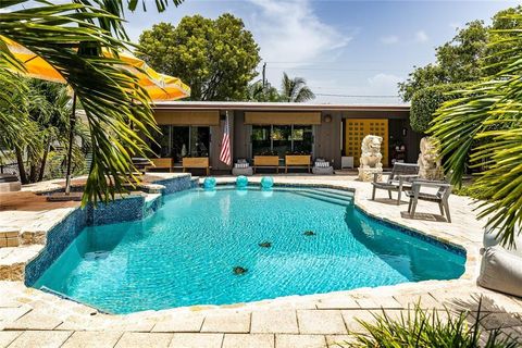 Photo of 1205 Adams Street, Hollywood, FL 33019 (MLS # B26045317)
