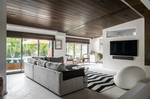 Tiny photo for 1205 Adams Street, Hollywood, FL 33019 (MLS # B26045317)