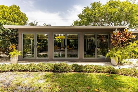Tiny photo for 1205 Adams Street, Hollywood, FL 33019 (MLS # B26045317)