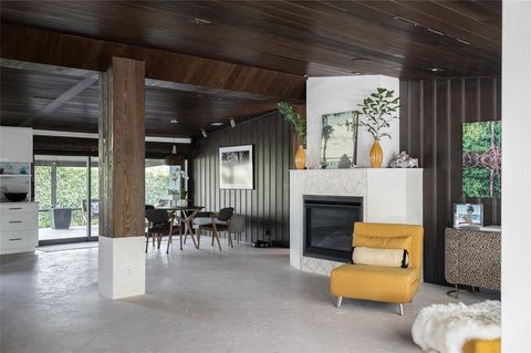 Tiny photo for 1205 Adams Street, Hollywood, FL 33019 (MLS # B26045317)