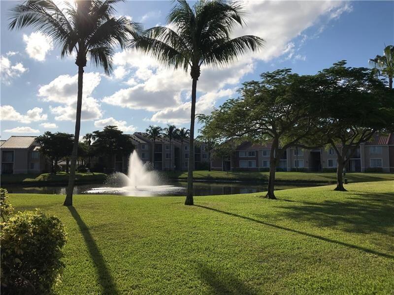ST ANDREWS AT BOYNTON BEACH CONDO - Residential