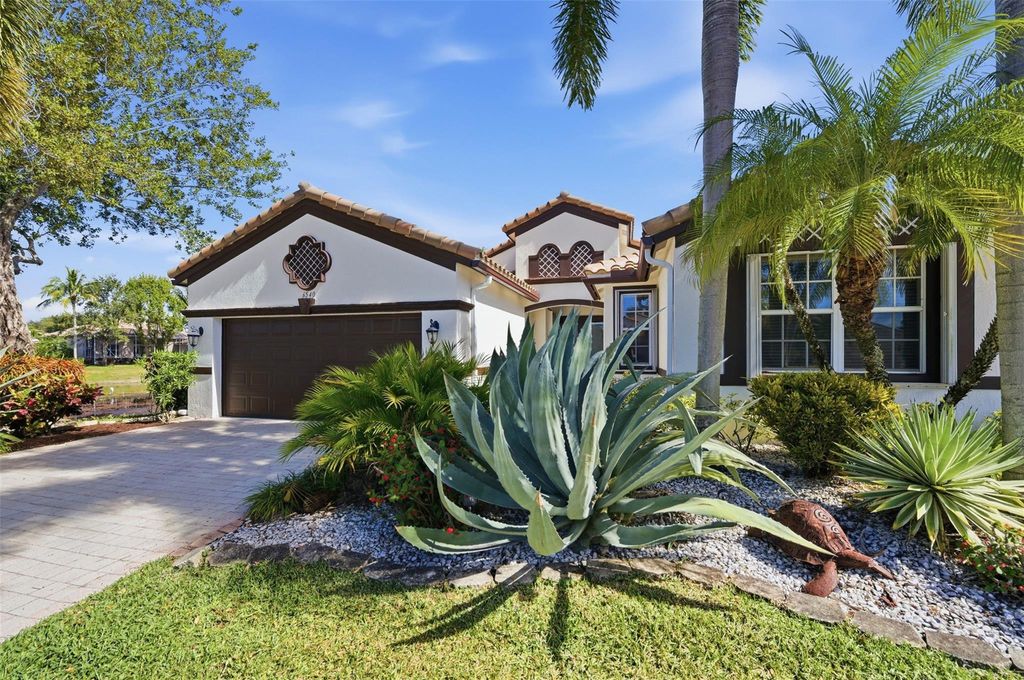 Photo of 6540 Turchino Drive, Lake Worth, FL 33467 (MLS # F10550633)